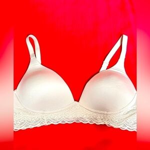 BRA Warner’s 36A Tan T-shirt No Wire Lightly Padded ROS691A Lace Detail 3439 LZ